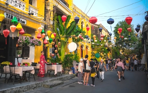 越南会安市在2024年25个理想蜜月目的地榜单上排名第二