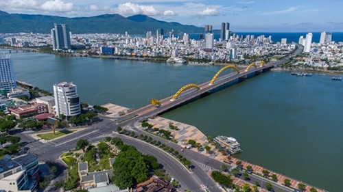 致力打造岘港市成为国际海洋中心城市