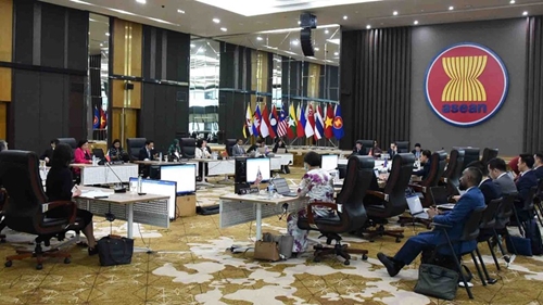 越南与韩国共同主持第十一次东盟-韩国联合合作委员会会议