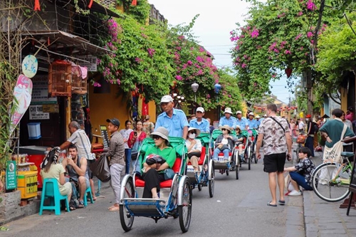越南旅游业持续积极增长