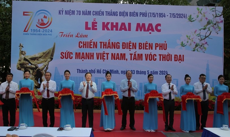 “奠边府大捷——越南力量和时代价值”图片展在胡志明市举行