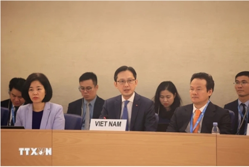 外交部副部长杜雄越对越南参加第四轮国别人权审议报告作出评价