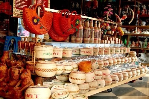 河内市将手工艺村产品推向国际市场