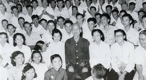 Дядя Хо работал журналистом, чтобы заниматься революционной деятельностью