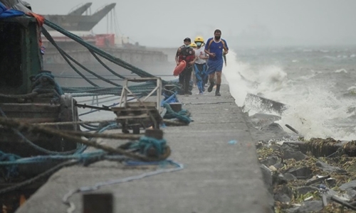 Супертайфун «Нору» обрушился на Филиппины