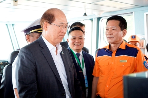 ИМО поддержит Вьетнам в модернизации поисково-спасательных технологий на море