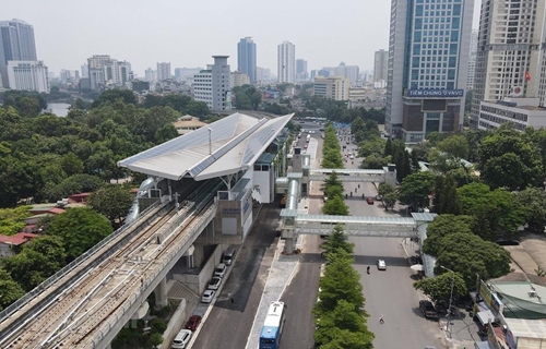 На линии метро «Ньон-Ханойский Ж Д вокзал» завершено строительство и готово к работе 8 надземных станций