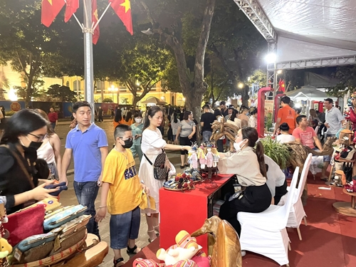 В октябре в Ханое пройдет Фестиваль туристических подарков