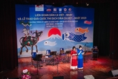 Награждение победителей конкурса переводов народных песен Вьетнама и Японии в 2023 году
