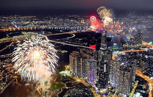 В городе Хошимине планируют запустить фейерверки в двух местах по случаю встречи Нового 2024 года