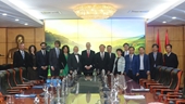 Вьетнам и Чехия обмениваются опытом в области управления отходами и развития чистой энергетики