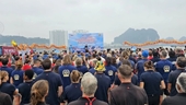 Экипаж кругосветной гонки на парусных судах «Clipper» прибыл в Куангнинь