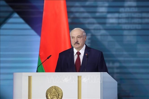 Александр Лукашенко объявил о планах вновь баллотироваться в президенты Белоруси на выборах в 2025 году