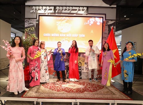 Сообщество вьетнамцев в Израиле отметило Весну Жап Тхин