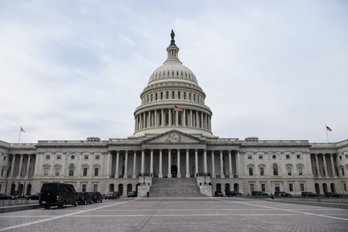 Палата представителей США одобрила частичное финансирование правительства