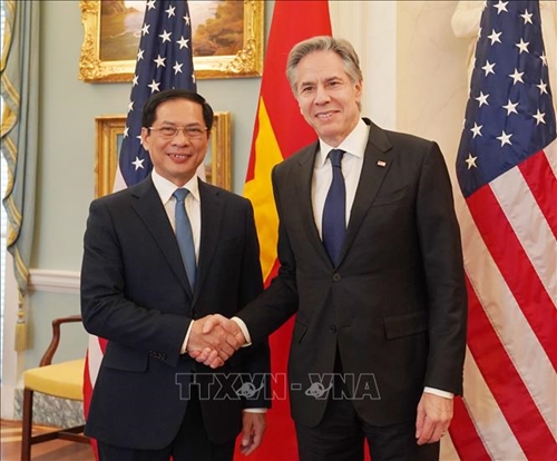 Дипломатический диалог между Вьетнамом и США
