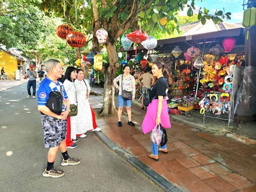Хойан входит в Топ-10 вьетнамских направлений, которые больше всего интересуют азиатских туристов