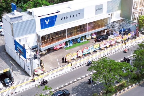 VinFast открыла свой первый магазин в Индонезии