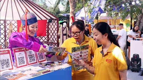 Вьетнам и Монголия имеют большой потенциал для развития туристического сотрудничества