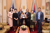 Посол Вьетнама во Франции поздравил сотрудников Посольства Лаоса с праздником Бунпимай