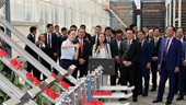 Председатель НС посетил модели высокотехнологичного сельскохозяйственного производства в Юньнани