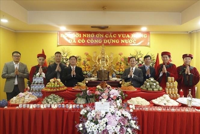 Вьетнамцы в России отметили День поминовения королей Хунгов