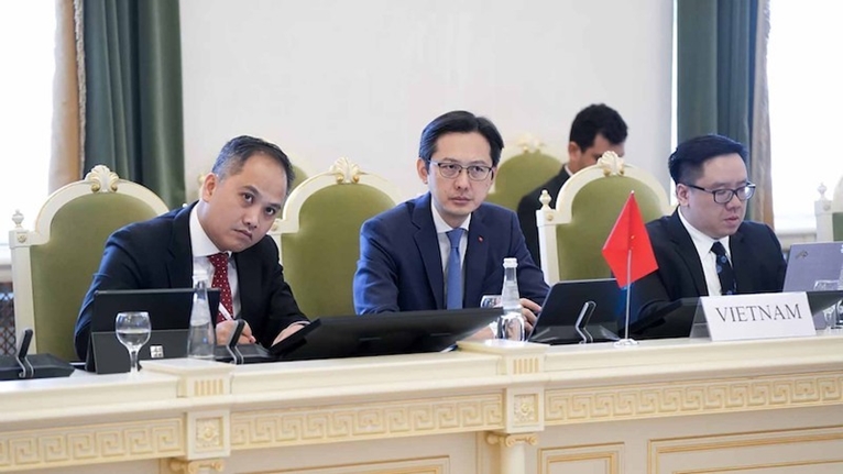 Замминистра иностранных дел Вьетнама До Хунг Вьет принял участие в 20-м совещании СДЛ Россия-АСЕАН