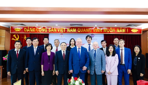 Ассоциация юристов Вьетнама организовала прием делегации Коллеги юристов Российской Федерации