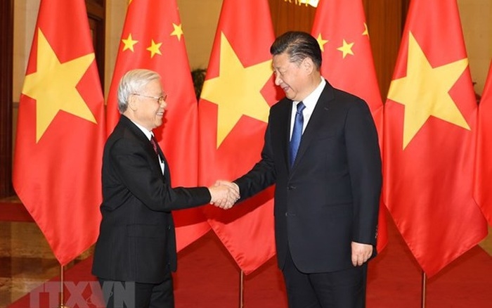 Vietnam y China intercambian felicitaciones por el 72 º aniversario de relaciones diplomáticas