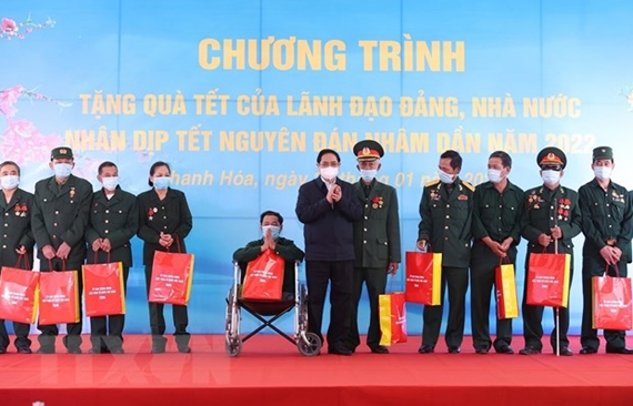 Primer ministro pide a Thanh Hoa aprovechar las fortalezas para el desarrollo
