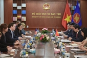 Reunión entre el ministro Nguyen Kim Son y el Embajador de los Estados Unidos en Vietnam