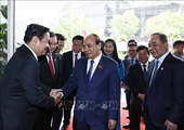 El presidente Nguyen Xuan Phuc asiste a la XI Exposición Internacional de Fotografía Artística
