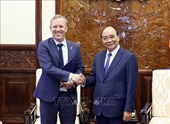Los embajadores salientes del Reino Unido y Bélgica se despiden del presidente vietnamita