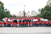 El equipo vietnamita que participará en los XI Juegos Paralímpicos de la ASEAN llega a Indonesia