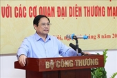 Sector de industria y comercio de Vietnam supera las dificultades para prosperar