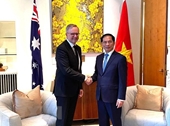 Canciller vietnamita se reúne con primer ministro australiano