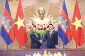 Presidente del Parlamento vietnamita sostiene conversación con su homólogo camboyano