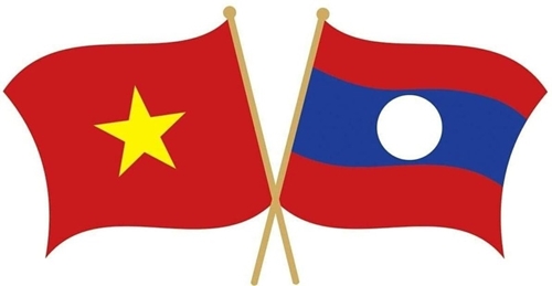 Torneo de fútbol amistoso para celebrar el Año de la Amistad y la Solidaridad entre Vietnam y Laos