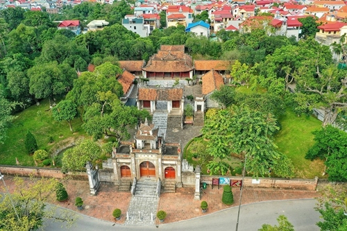 Vista panorámica de la ciudadela más antigua de Vietnam desde arriba
