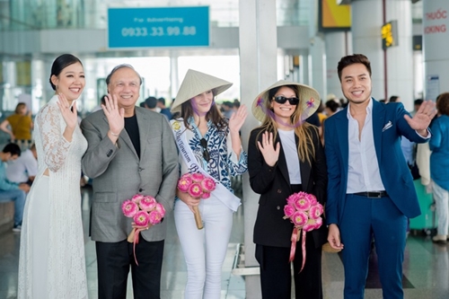 Las concursantes de Miss Turismo Mundo 2022 promoverán la industria sin humo de Hanói