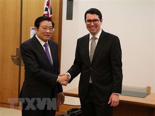 Australia destaca las relaciones con Vietnam en la ASEAN