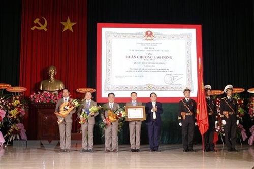El distrito de Truong Sa celebra sus 40 años de fundación y desarrollo
