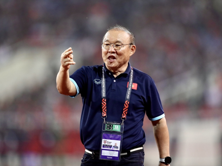 El entrenador Park Hang-Seo de la selección vietnamita de fútbol termina su mandato