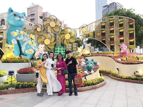 La Calle de Flores Nguyen Hue abierta al público con motivo del Tet 2023