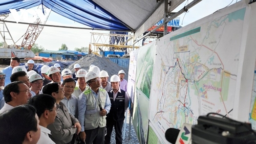 Esfuerzo por poner en funcionamiento la carretera de circunvalación No 3 de Ciudad Ho Chi Minh para junio de 2025