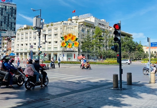 Ciudad Ho Chi Minh promueve el desarrollo económico junto con el bienestar social