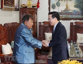 El presidente vietnamita visita a ex altos líderes de Laos
