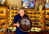 La cerámica de Bat Trang aún conserva el alma nacional, dice el ceramista To Thanh Son
