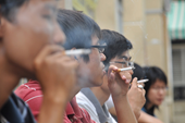 Vietnam necesita aumentar los precios y los impuestos del tabaco, según la OMS