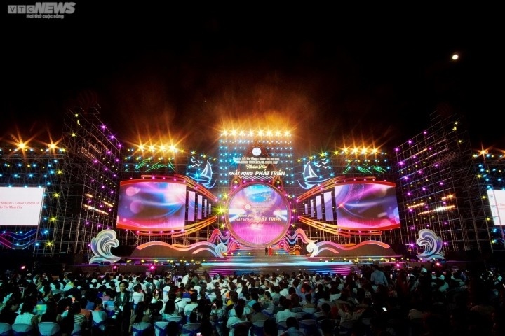Impresionante ceremonia de apertura del Festival del Mar de Nha Trang-Khanh Hoa 2023